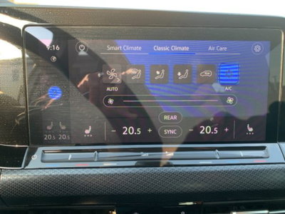 Volkswagen Golf 2.0 TDI SCR Life (15)