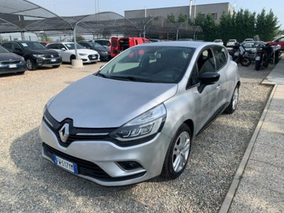 Renault Clio TCe 12V 90 CV 5 porte Moschino Zen usata