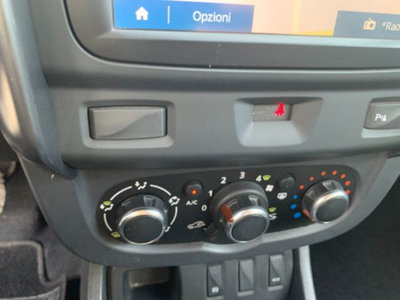 Dacia Duster 1.6 115 CV S&S 4x2 GPL Serie Speciale Brave (14)