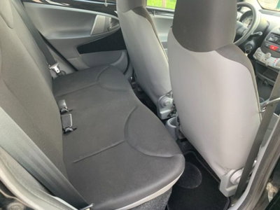 Toyota Aygo 1.0 12V VVT-i 5 porte Active (10)