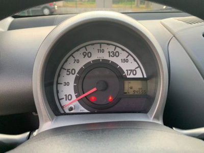 Toyota Aygo 1.0 12V VVT-i 5 porte Active (13)