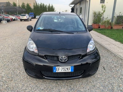 Toyota Aygo 1.0 12V VVT-i 5 porte Active (8)