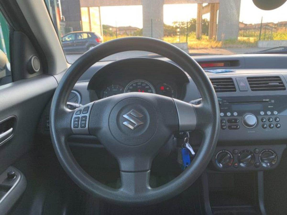 Suzuki Swift 1.3 5p. GL (11)