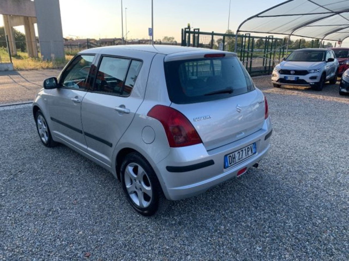 Suzuki Swift 1.3 5p. GL (3)