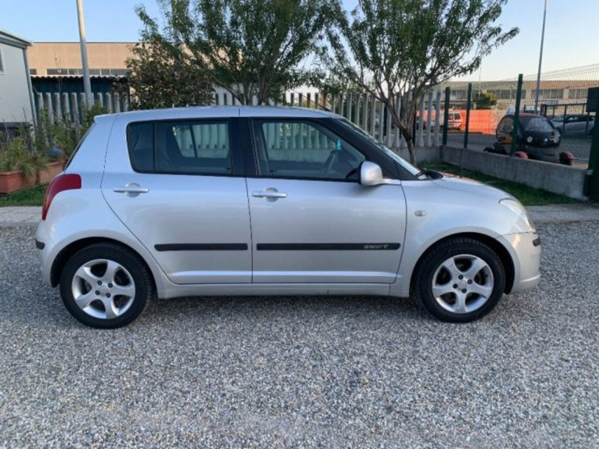 Suzuki Swift 1.3 5p. GL (6)