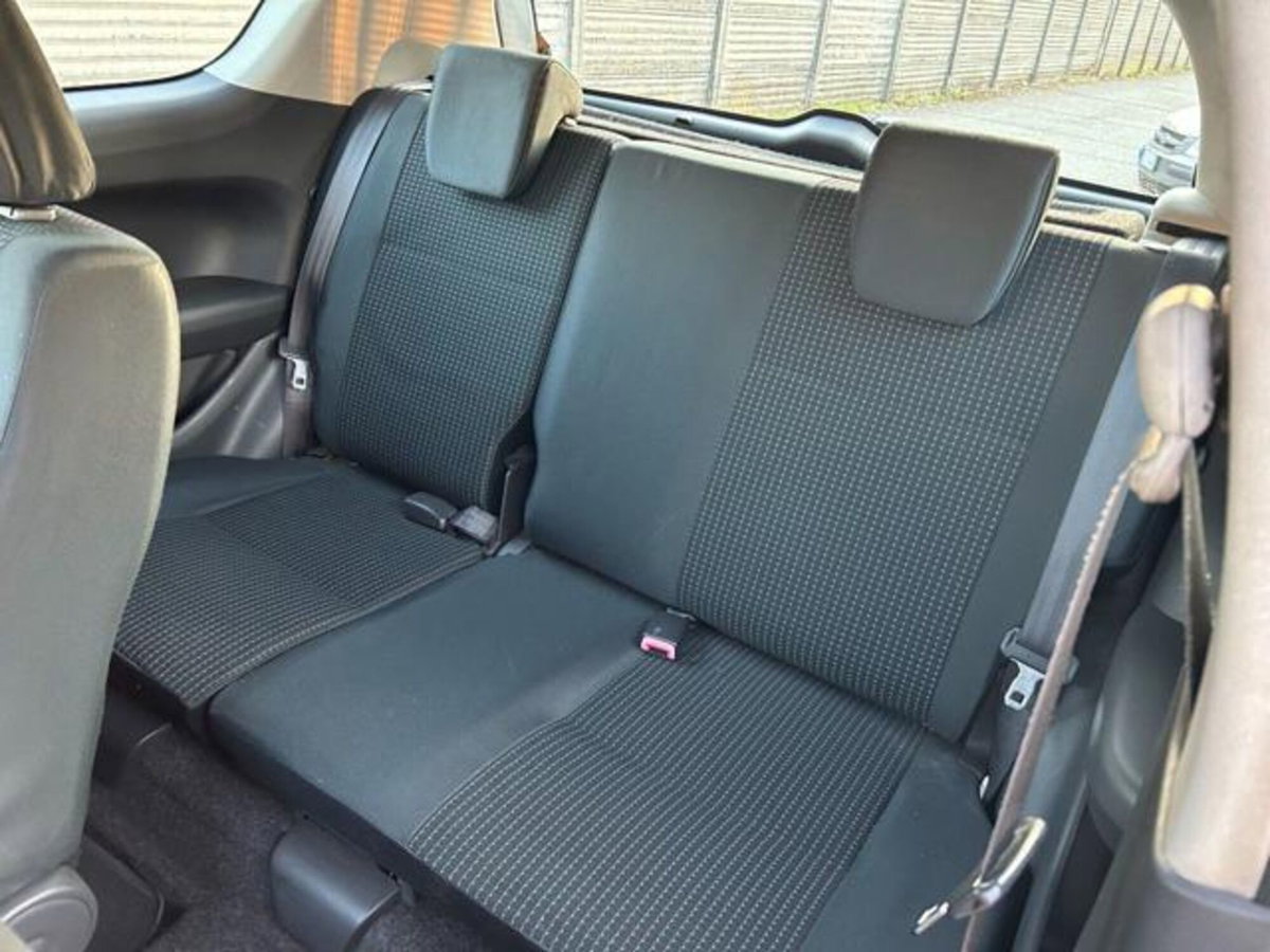 Suzuki Swift 1.3 3p. GL (6)