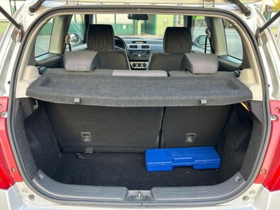 Suzuki Swift 1.3 3p. GL (8)