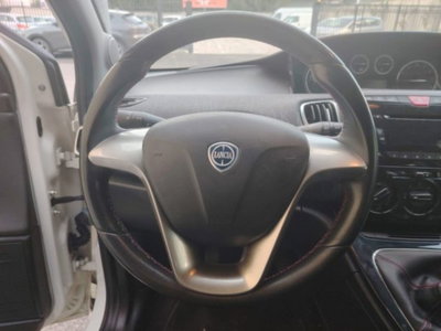 Lancia Ypsilon 1.2 69 CV 5 porte Elefantino (9)
