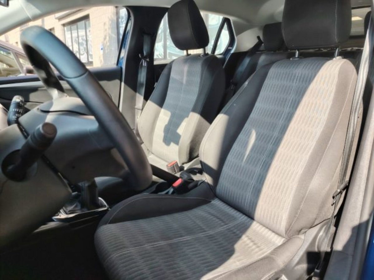 Opel Corsa 1.2 Elegance (9)