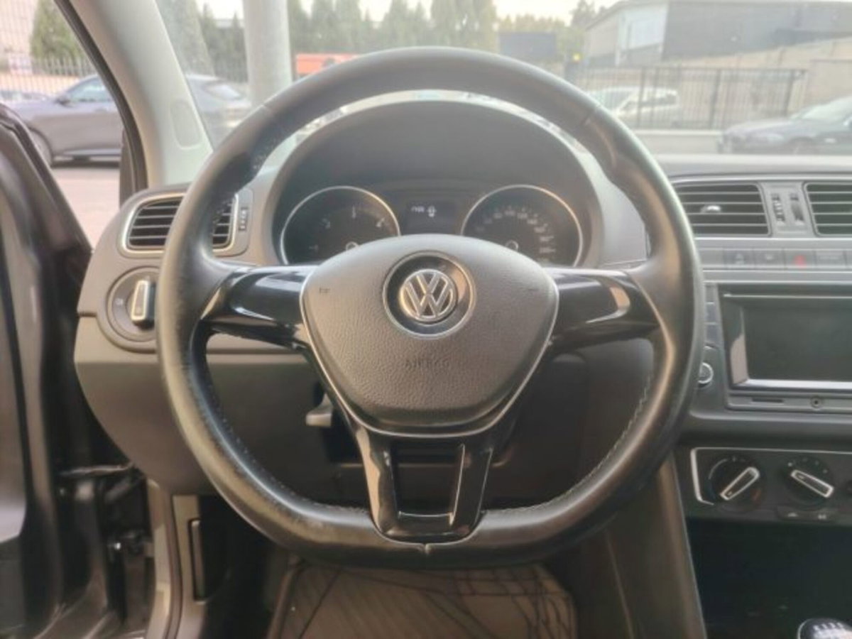 Volkswagen Polo 1.4 TDI 5p. Comfortline (13)
