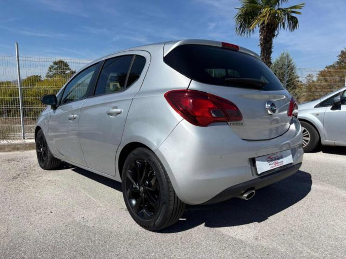 Opel Corsa 1.4 90CV GPL Tech 5 porte b-Color (3)