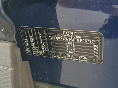 Ford Kuga 1.5 EcoBlue 120 CV 2WD ST-Line (11)