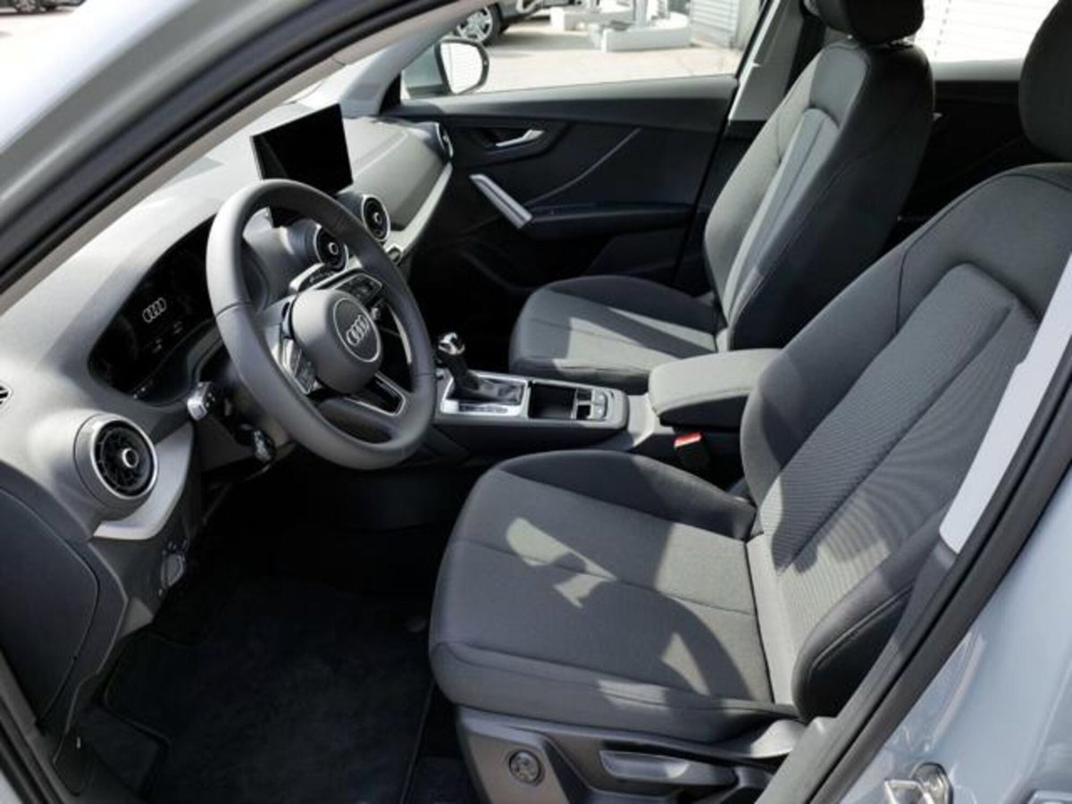 Audi Q2 35 2.0 tdi Business Advanced s-tronic (5)