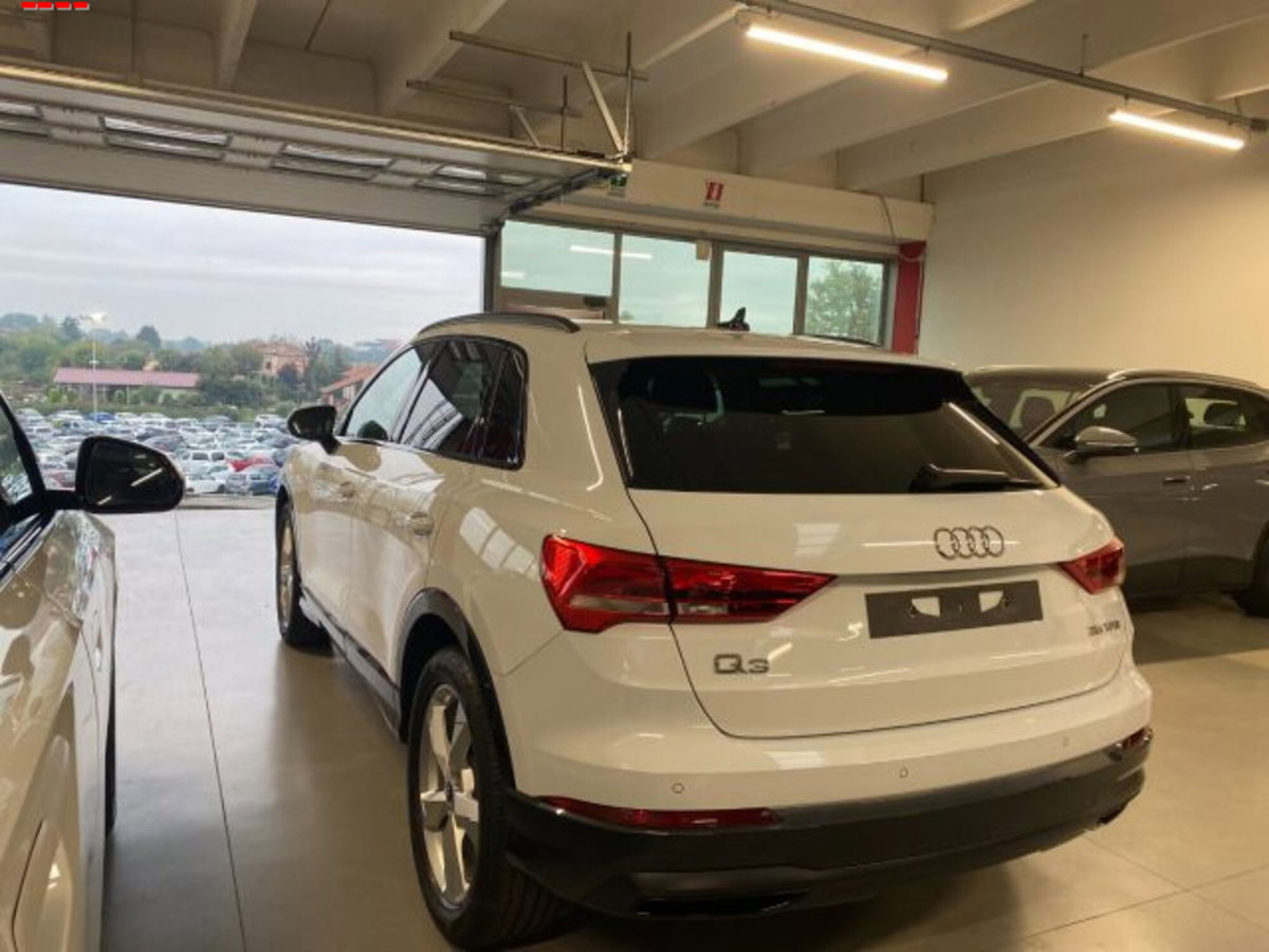 Audi Q3 35 TFSI S tronic Business (5)
