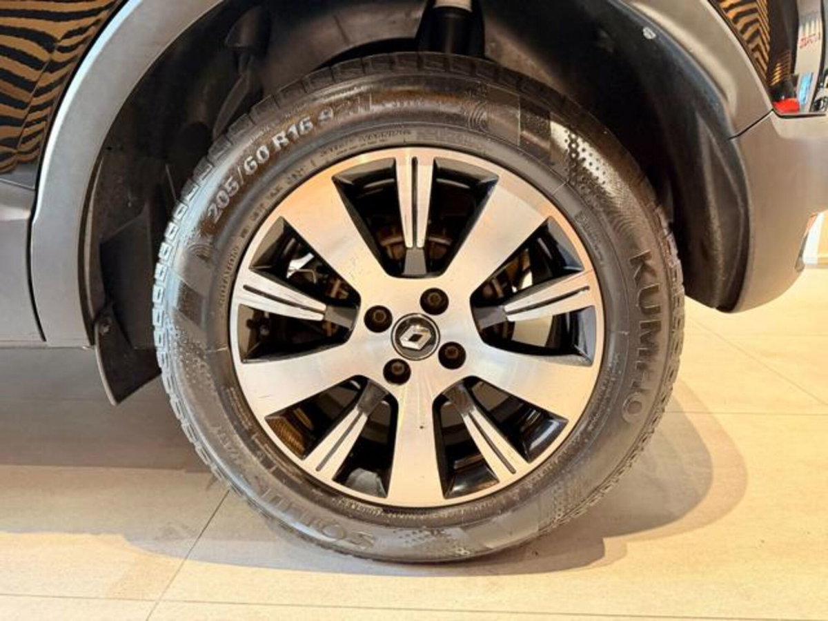 Renault Captur dCi 8V 90 CV Start&Stop Energy Sport Edition (18)