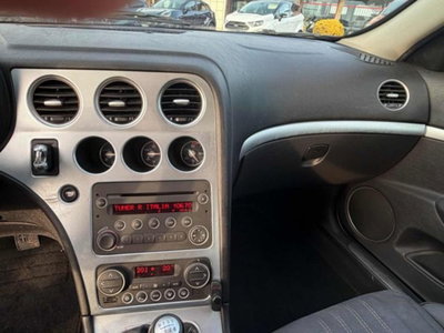 Alfa Romeo 159 1.9 JTS 16V Distinctive (14)