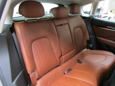 Maserati Levante Levante V6 AWD Granlusso (14)