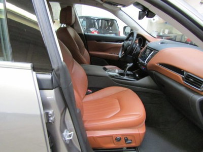 Maserati Levante Levante V6 AWD Granlusso (15)