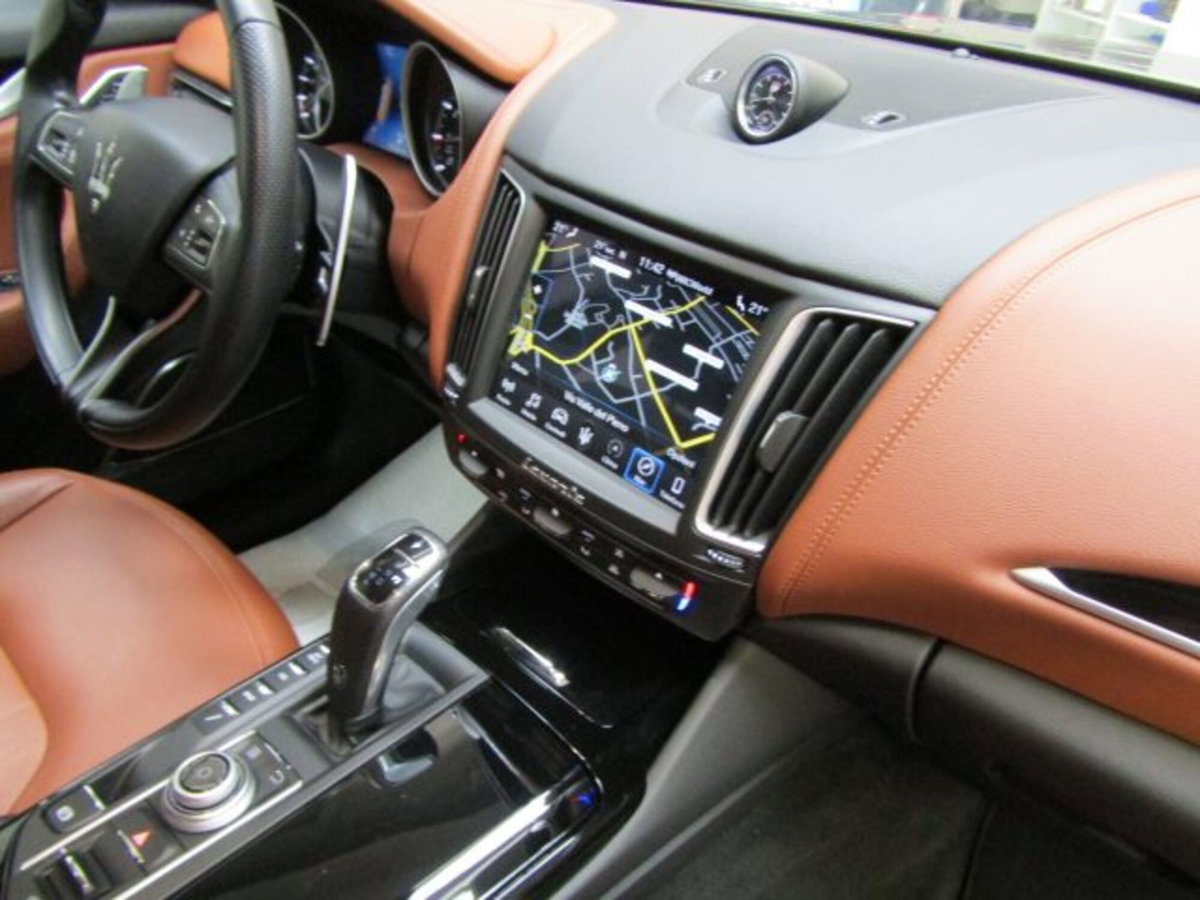Maserati Levante Levante V6 AWD Granlusso (17)