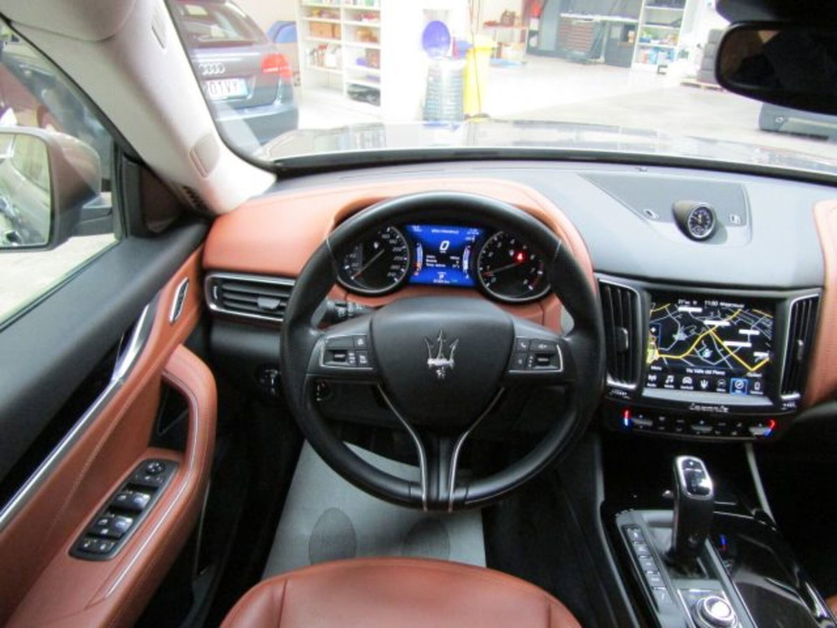 Maserati Levante Levante V6 AWD Granlusso (19)