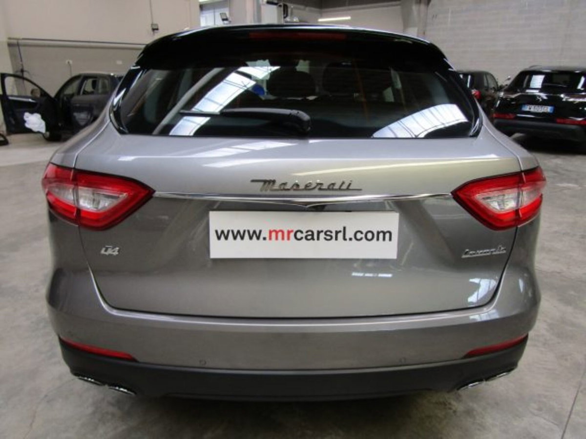 Maserati Levante Levante V6 AWD Granlusso (5)