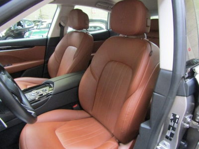 Maserati Levante Levante V6 AWD Granlusso (9)