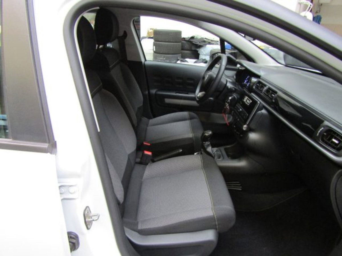 Citroen C3 1.2 puretech You s&s 83cv neopatentati (15)