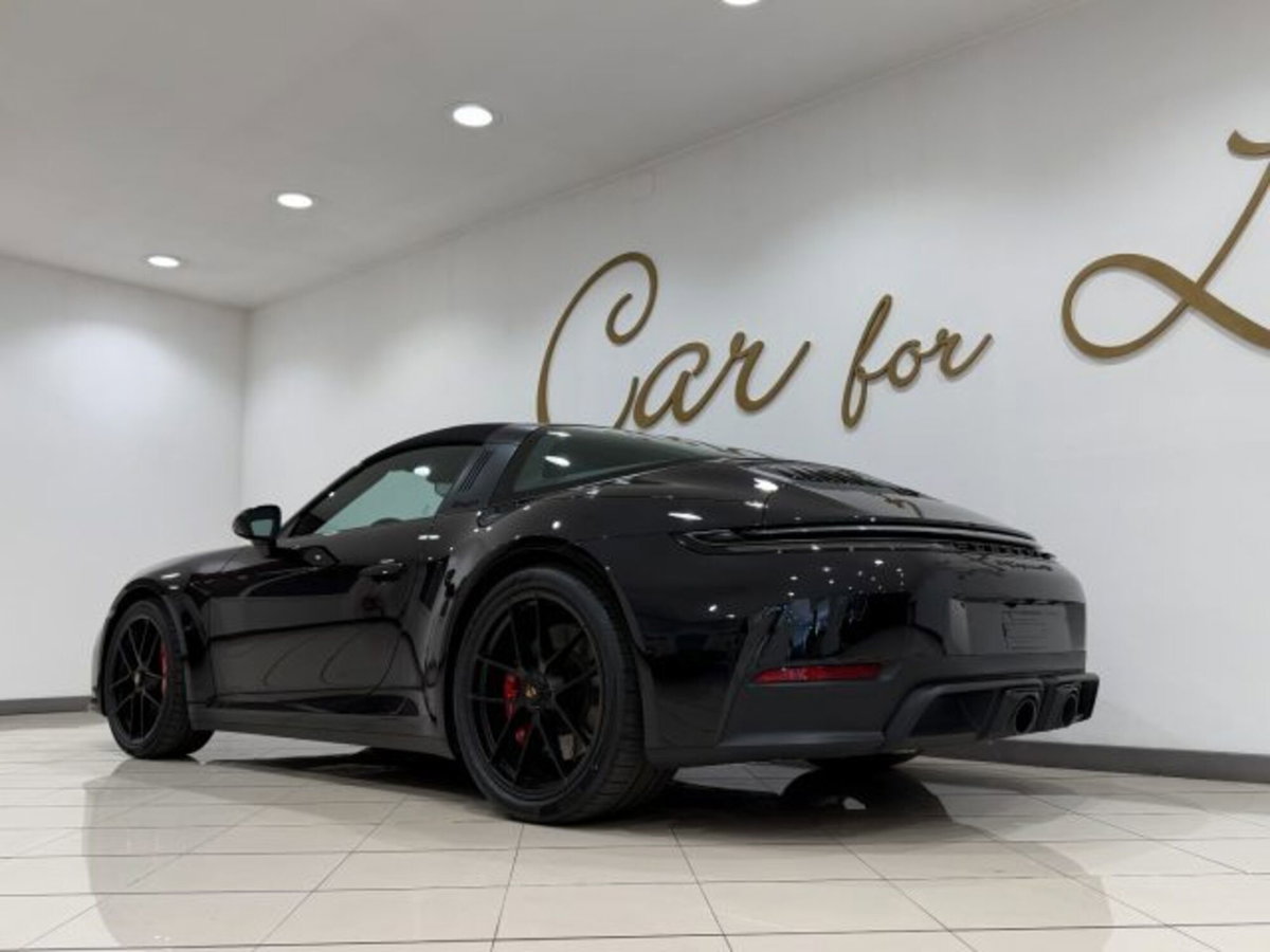 Porsche 911 Cabrio Targa 3.6 4 GTS auto (12)