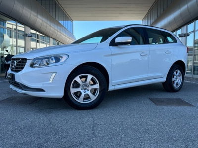 Volvo XC60 D4 AWD Geartronic R-design usata