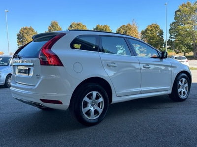 Volvo XC60 D4 AWD Geartronic R-design (5)