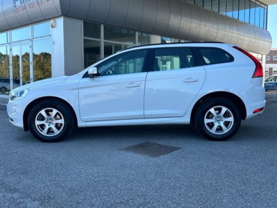 Volvo XC60 D4 AWD Geartronic R-design (8)
