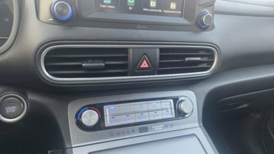 Hyundai Kona EV 64 kWh XPrime (14)
