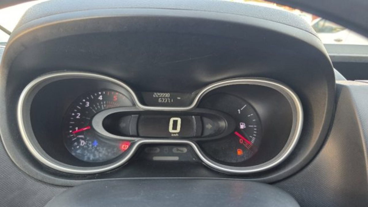Renault Trafic Furgone T29 2.0 dCi 120CV PC-TN Furgone Ice Plus (12)