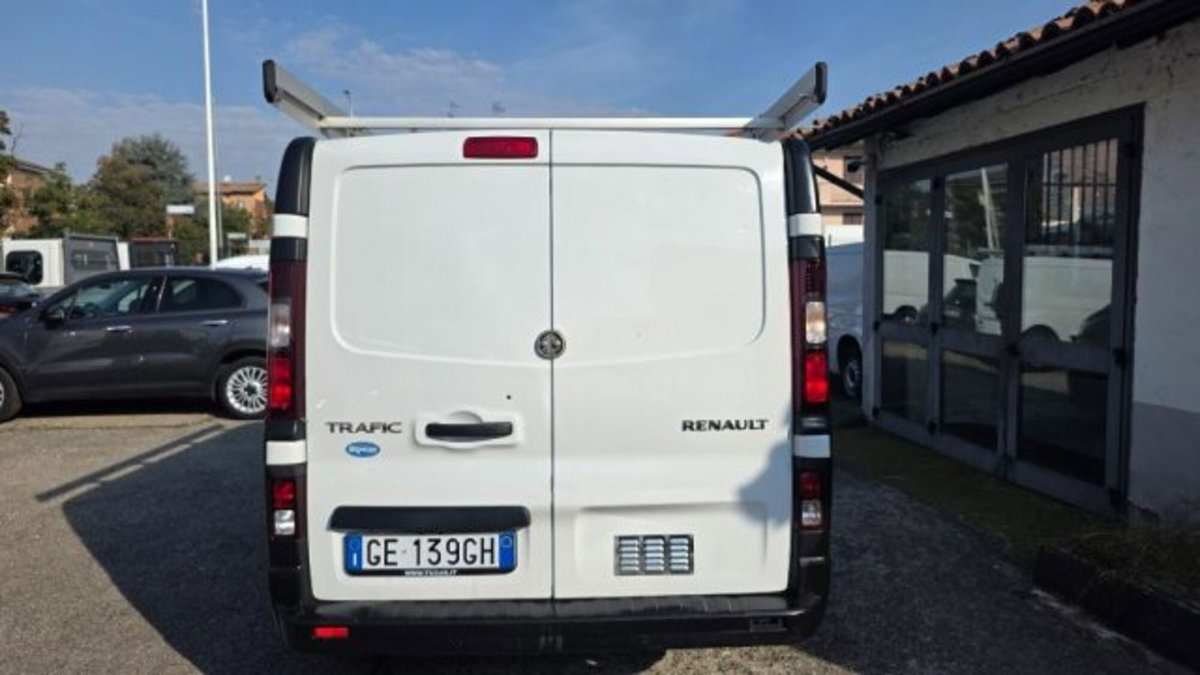 Renault Trafic Furgone T29 2.0 dCi 120CV PC-TN Furgone Ice Plus (6)