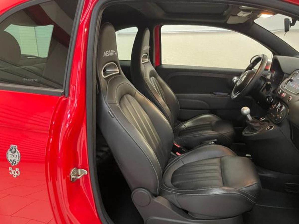 Abarth 595 595 1.4 Turbo T-Jet 165 CV Turismo (14)