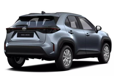 Toyota Yaris Cross 1.5h GR Sport Black Sky fwd 116cv e-cvt (3)