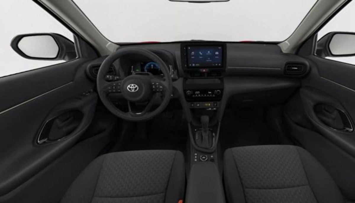 Toyota Yaris Cross 1.5h GR Sport Black Sky fwd 116cv e-cvt (5)