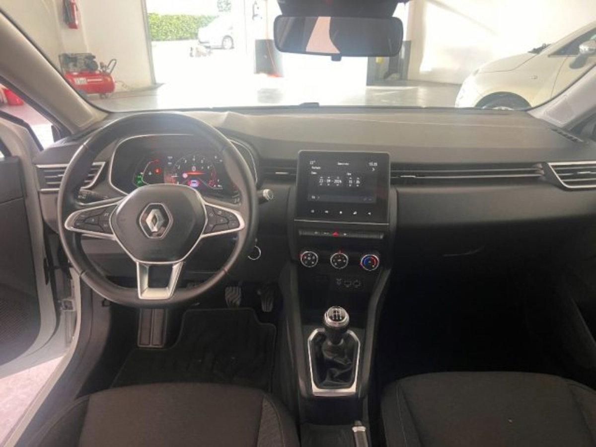 Renault Clio TCe 100 CV 5 porte Zen (10)