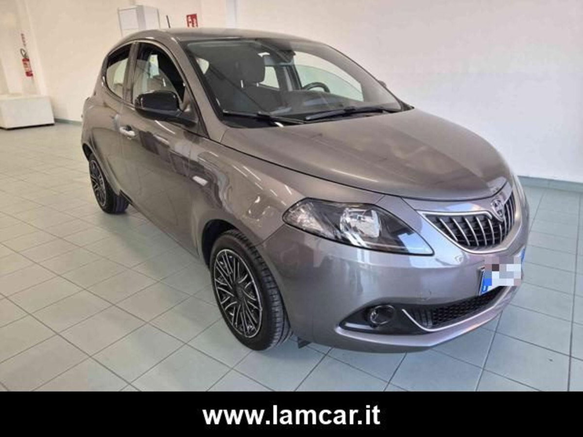 Lancia Ypsilon 1.0 FireFly 5 porte S&S Hybrid Gold Plus