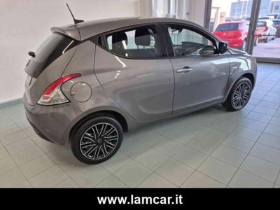 Lancia Ypsilon 1.0 FireFly 5 porte S&S Hybrid Gold Plus (12)