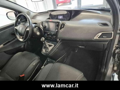Lancia Ypsilon 1.0 FireFly 5 porte S&S Hybrid Gold Plus (18)