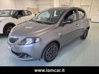 Lancia Ypsilon 1.0 FireFly 5 porte S&S Hybrid Gold Plus (6)