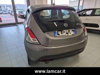 Lancia Ypsilon 1.0 FireFly 5 porte S&S Hybrid Gold Plus (9)