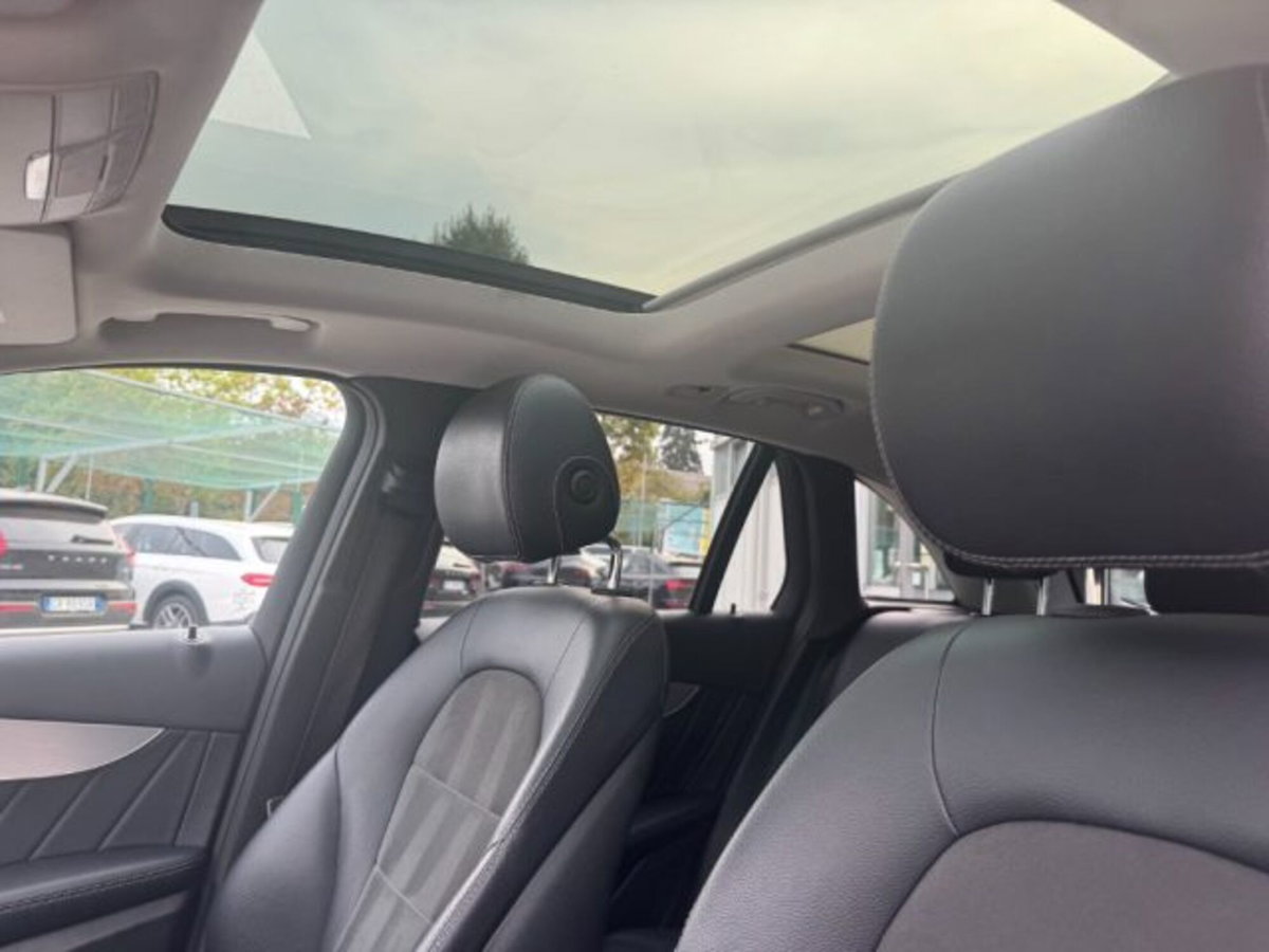 Mercedes-Benz GLC SUV 250 d 4Matic Premium (11)