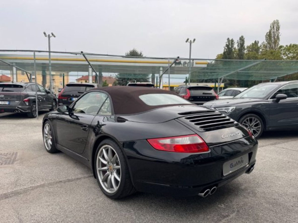 Porsche 911 Cabrio Carrera 4S (4)