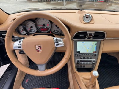 Porsche 911 Cabrio Carrera 4S (8)