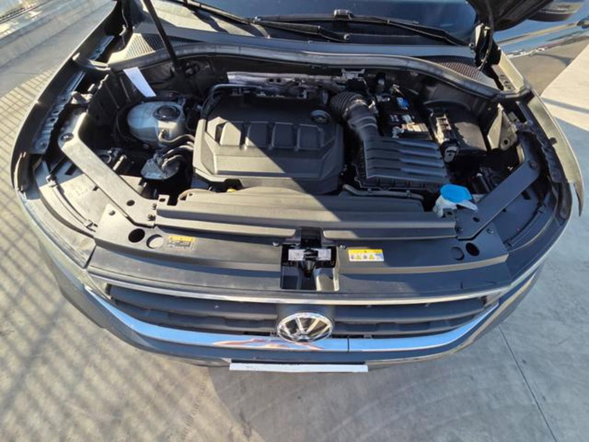 Volkswagen Tiguan 2.0 TDI 150 CV SCR DSG 4MOTION Life (15)