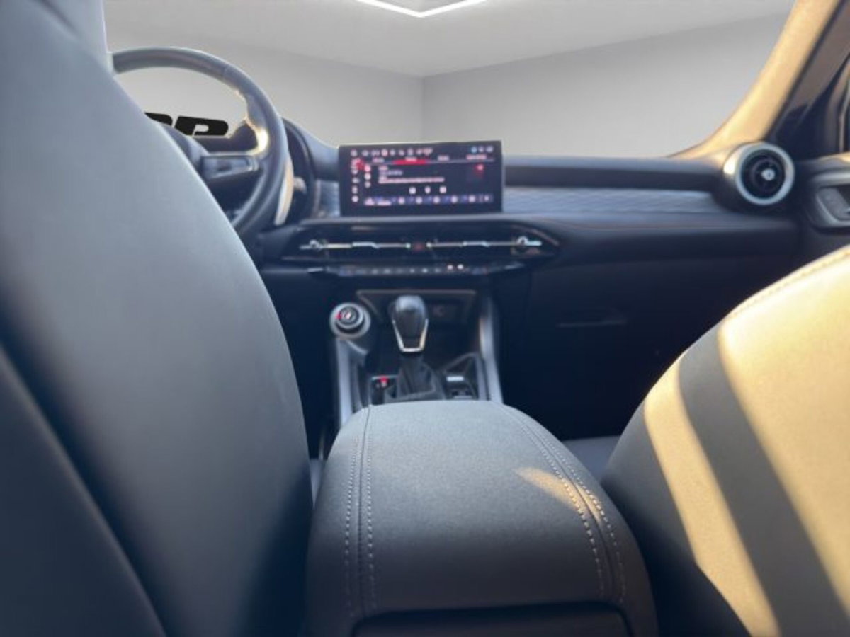 Alfa Romeo Tonale 1.5 hybrid Tributo Italiano 160cv tct7 (14)