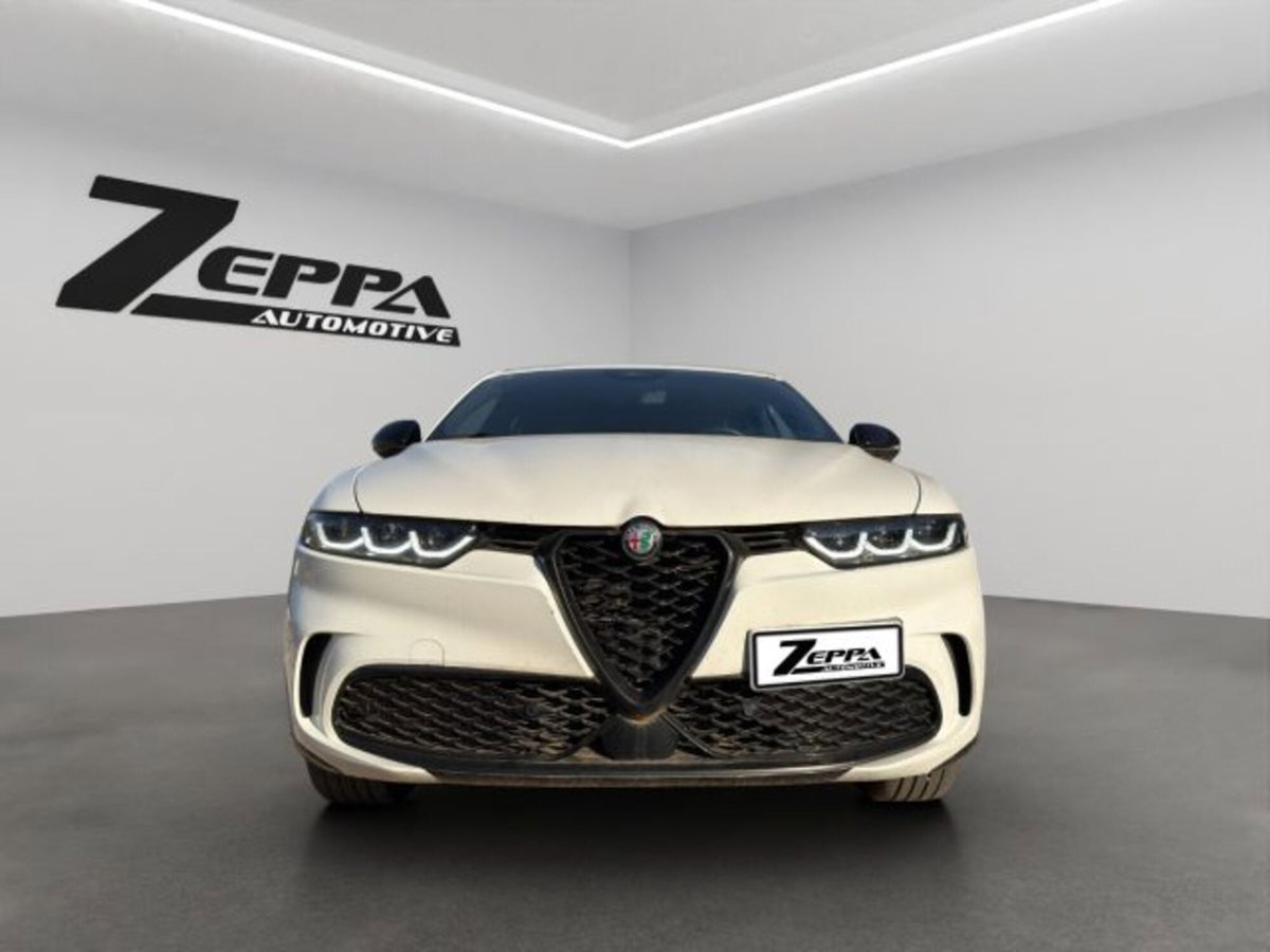 Alfa Romeo Tonale 1.5 hybrid Tributo Italiano 160cv tct7 (2)