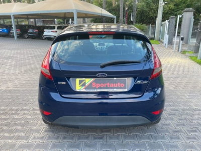 Ford Fiesta 1.4 TDCi 68CV 3 porte Titanium (12)